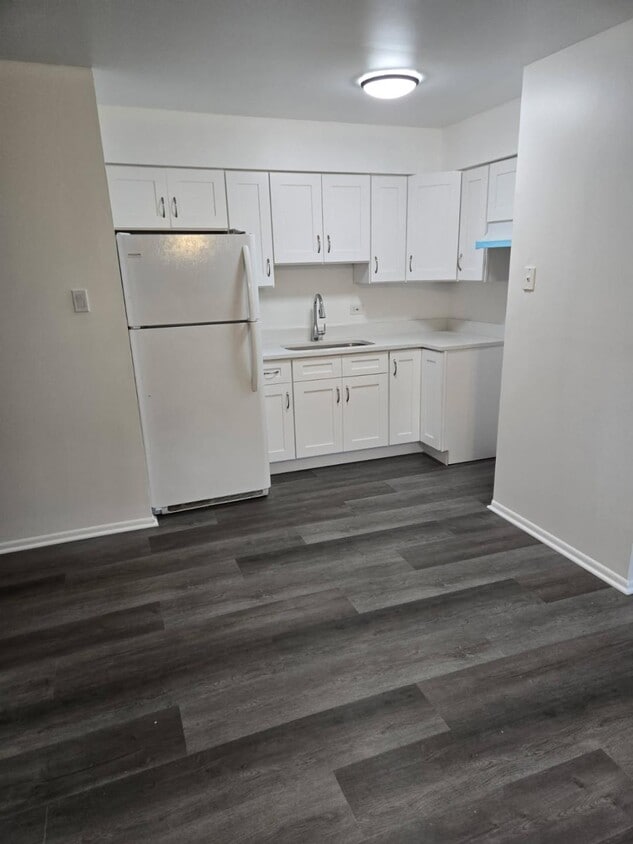 Foto principal - 504 Schroeder Ave