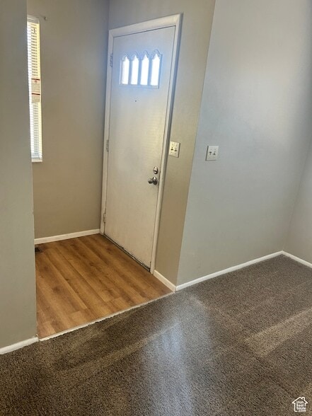 Building Photo - 3554 Van Buren Ave