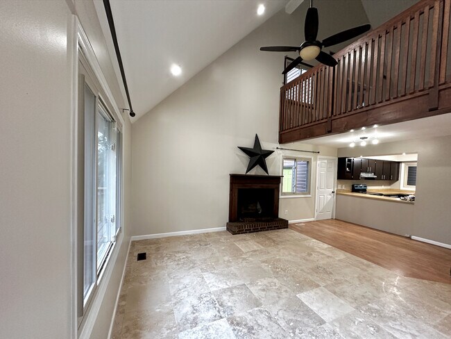 Living Room - 3041 Woodside Ave