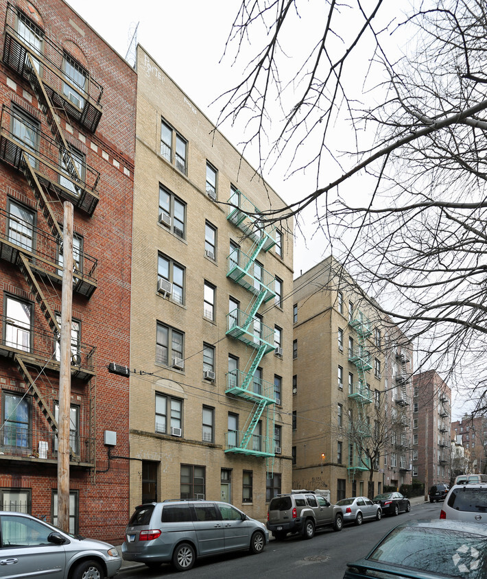 3195 Decatur Ave, Bronx, NY 10467 - Apartments in Bronx, NY ...