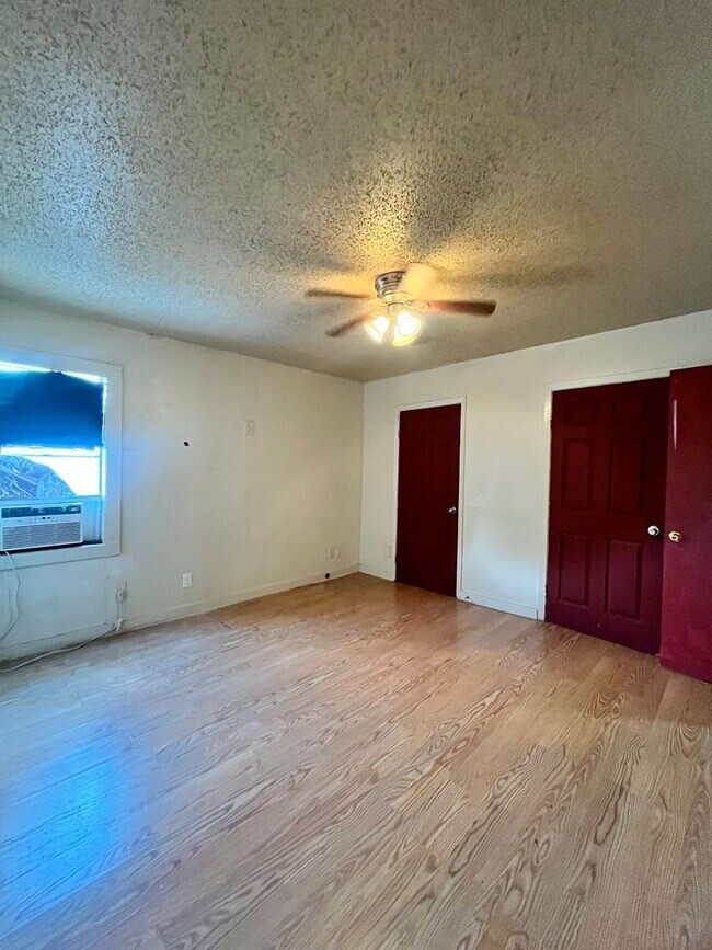 Foto del edificio - 1 Bedroom / 1 Bathroom Rental Home-Section 8 Accepted