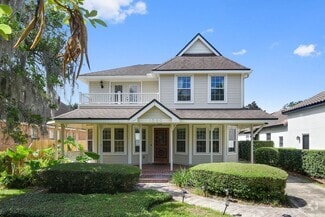 Building Photo - 1580 Oakhurst Ave