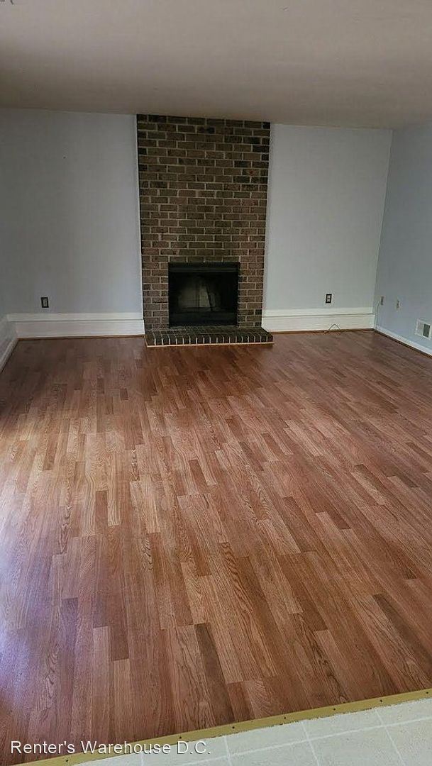 Foto del edificio - 4 br, 3 bath House - 9004 Home Guard Dr