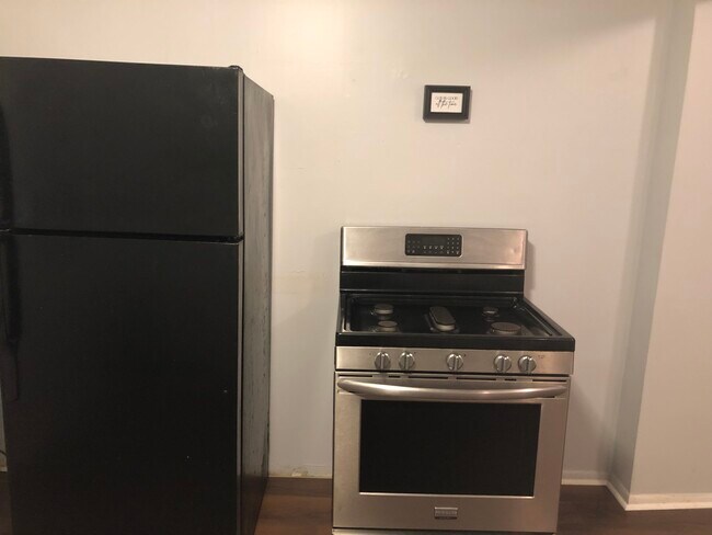 Foto del edificio - 163 Union Ave