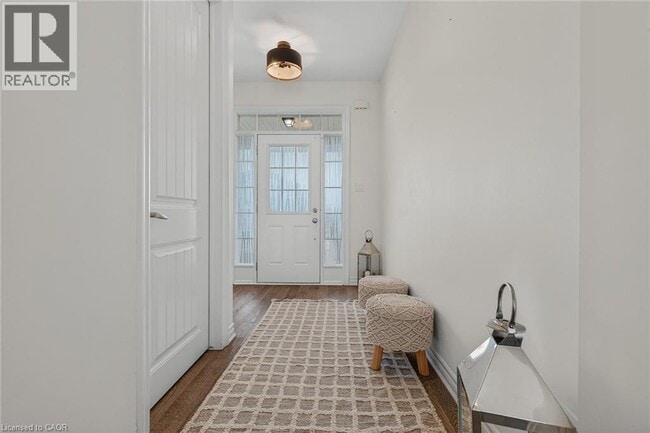 Photo du bâtiment - 55 W Oak Trl