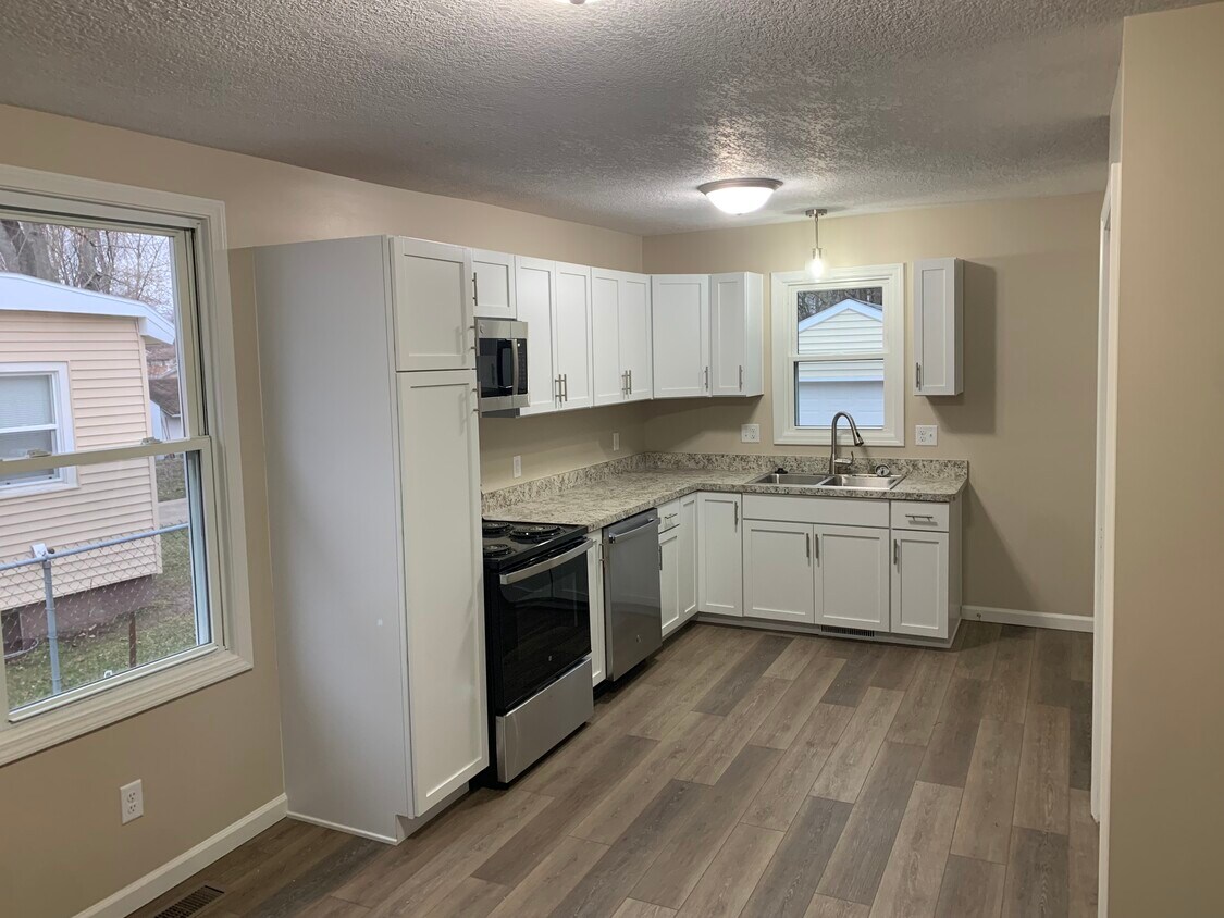 Foto del edificio - 512 Blackman St