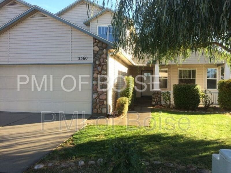 Primary Photo - 3360 N Duane Way
