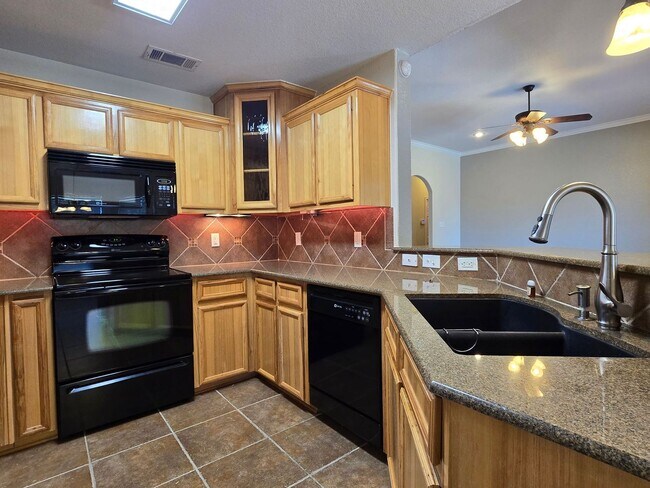 Building Photo - RENT REDUCTION & NEW IN MANAGEMENT - AVAIL...
