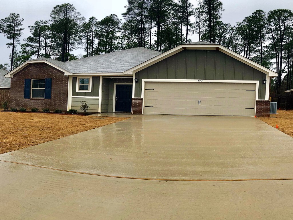 Foto principal - 457 Ambrose Avenue