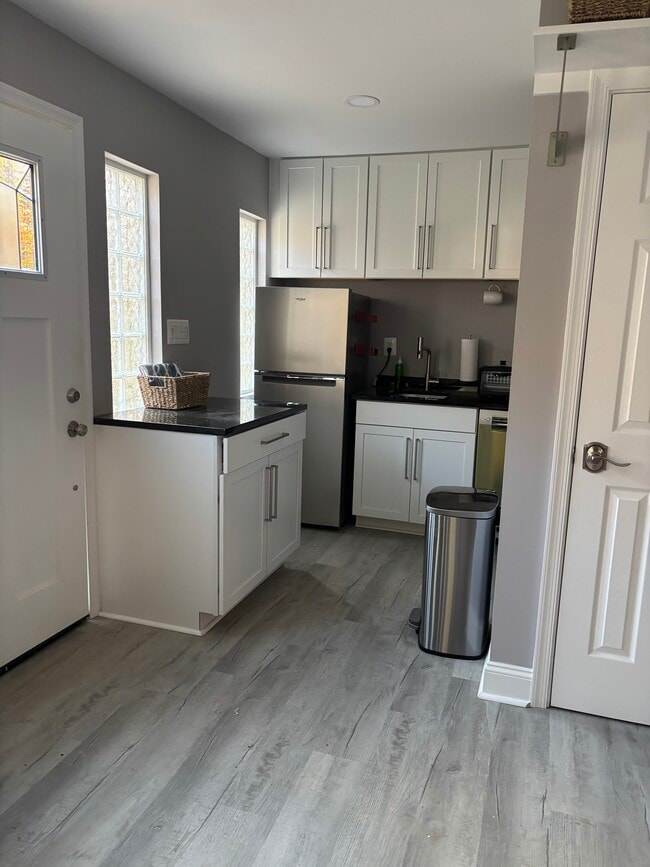 Foto del edificio - 6245 Cracklingtown Rd