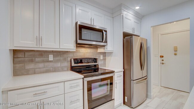 Foto del edificio - 231 Medford Ct