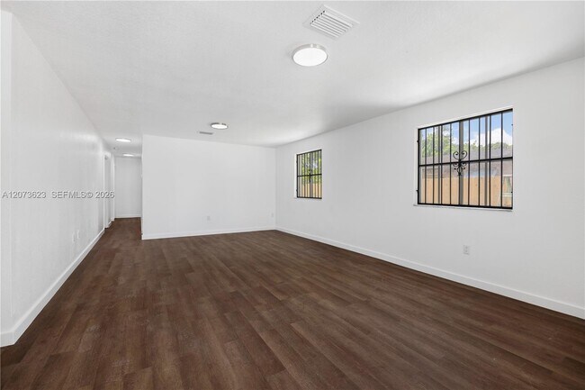 Building Photo - 10204 SW 173rd St
