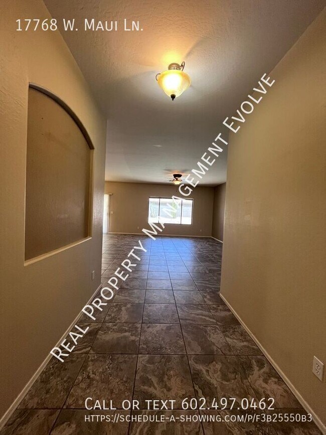 Foto del edificio - 17768 W Maui Ln