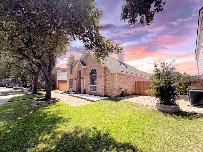 Foto del edificio - 3822 Shady Harbor Dr