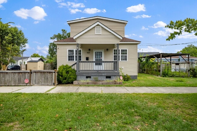 Photo - Charming 3-Bedroom Home with 2 Full Baths at 1109 Orange Street, Wilmington – Spacious 1404 Sq. Ft. 