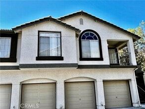 Building Photo - 57 Chaumont Cir