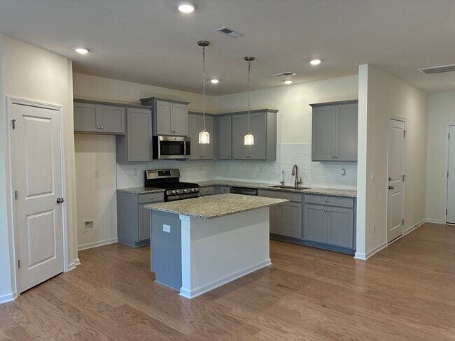 Foto del edificio - 275 Harpers Run Ln