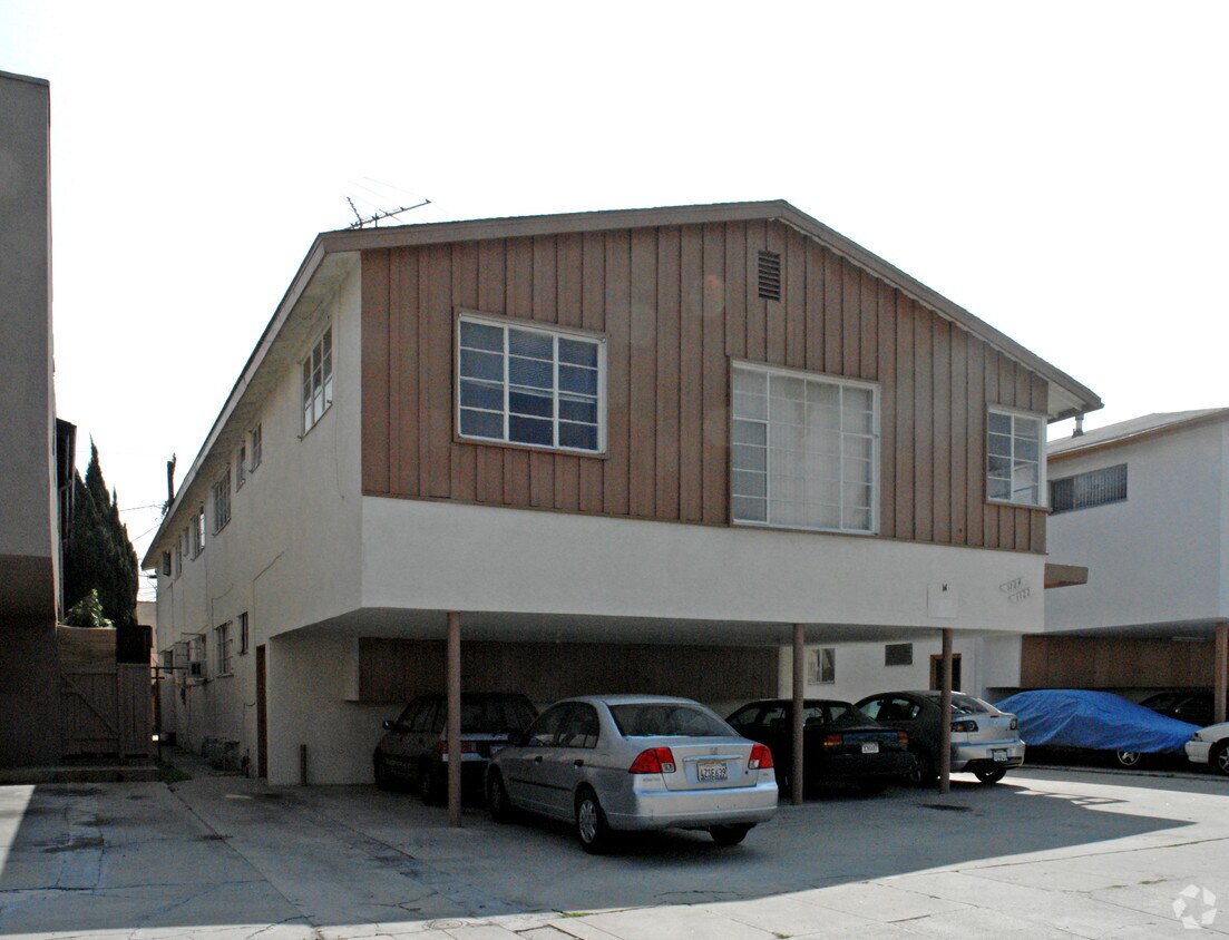 Building Photo - 1122-1124 Holt Ave