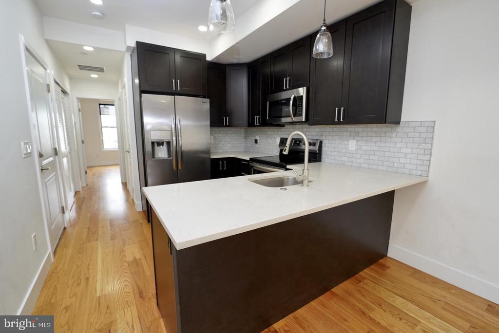 Primary Photo - 2015 N 5th St