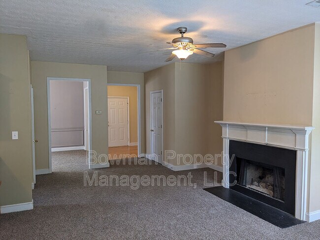 Foto del edificio - 119 Blake Way