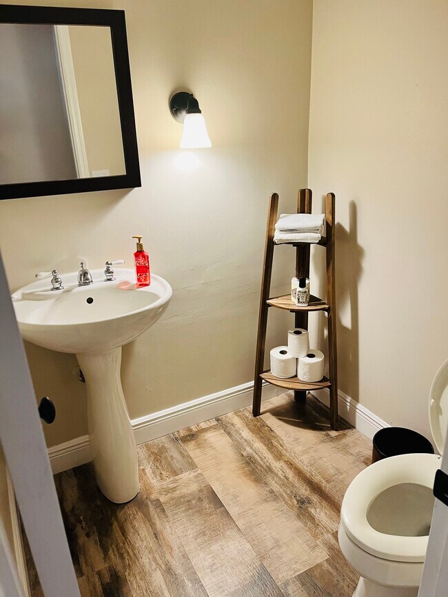 9050 Jacaranda Ln, Plantation, FL 33324 Townhome Rentals in