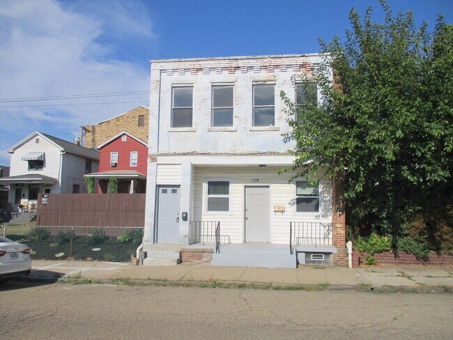 Building Photo - 338 Maplewood Ave