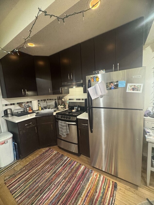 Building Photo - 150 W 127th St