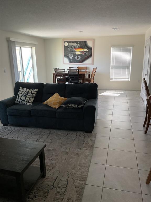 Building Photo - 5520 Flagstone Trl