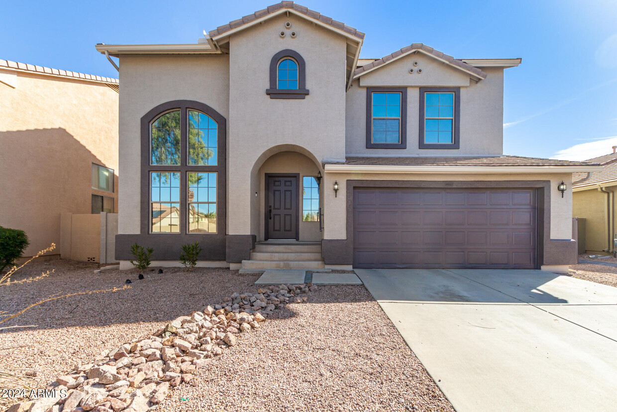 Foto principal - 18509 N Larkspur Dr