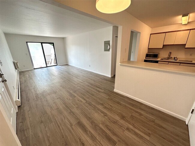 Foto del edificio - 232 Concord Ln