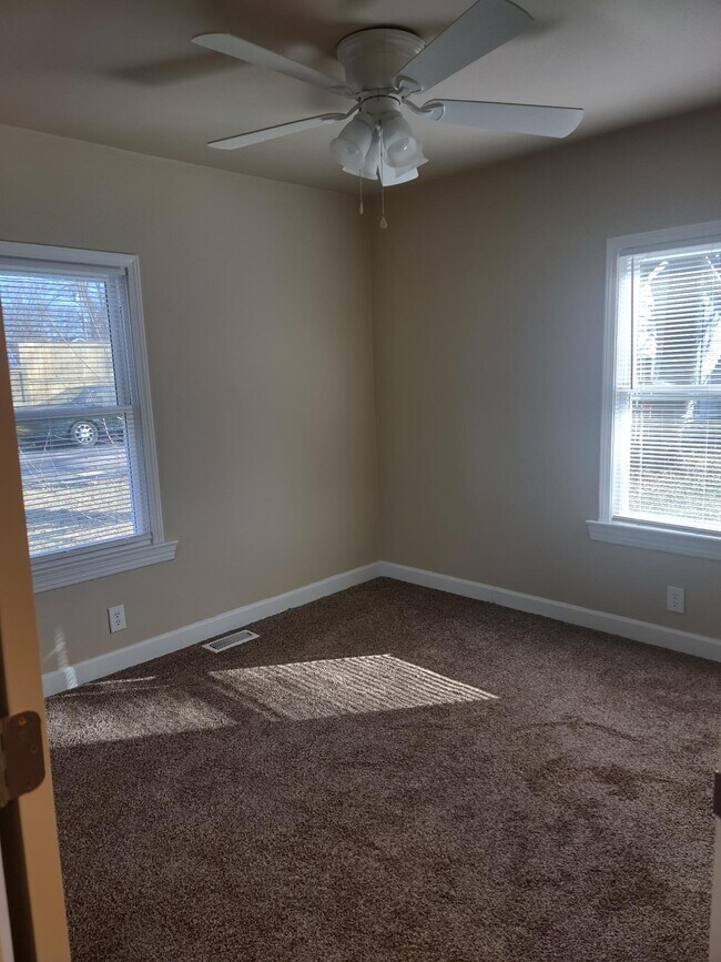 Foto del edificio - 8902 Prospect St