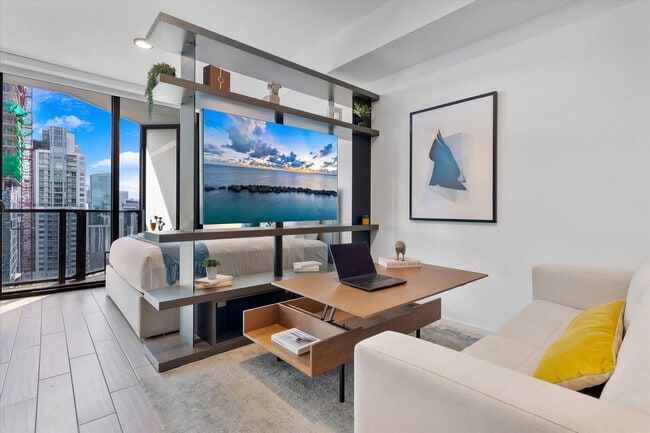 Building Photo - 398 NE 5th St