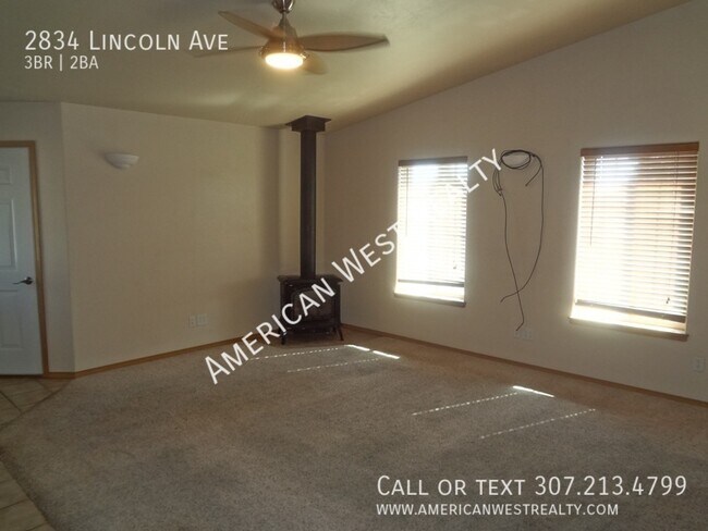 Foto del edificio - 2834 Lincoln Ave