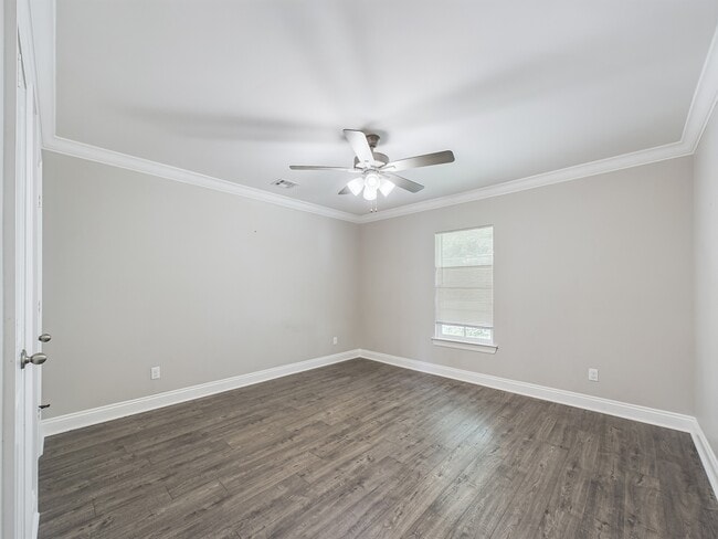 Building Photo - 1057 Timber Trails Rd