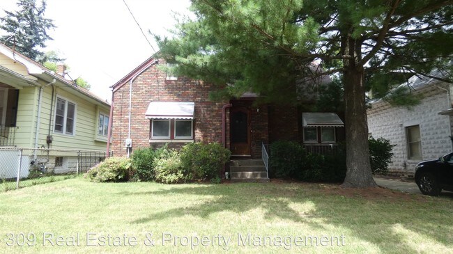 Building Photo - 3 br, 2 bath House - 1103 W McClure