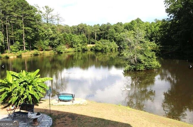 Foto del edificio - 6284 Cheatham Lake Dr NW