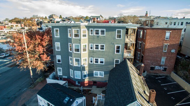 Foto del edificio - 106 Cumberland Ave