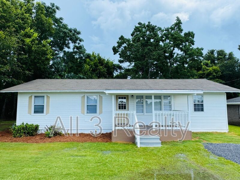 Foto principal - 287 McNeal St