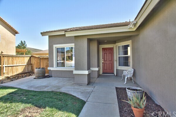Building Photo - 27915 Wintergrove Way
