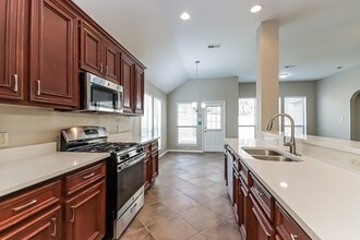 Building Photo - 13323 Lake Passage Ln