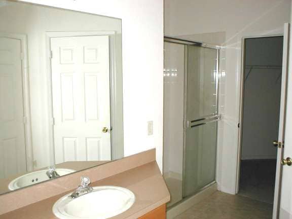 Building Photo - 3405 Willow Branch Ln