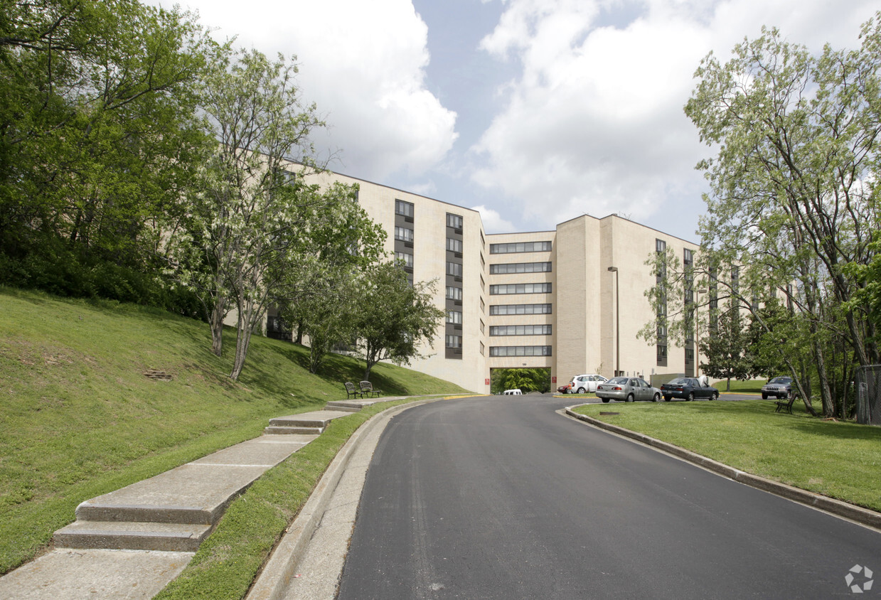 Primary Photo - Hickory Hollow Towers