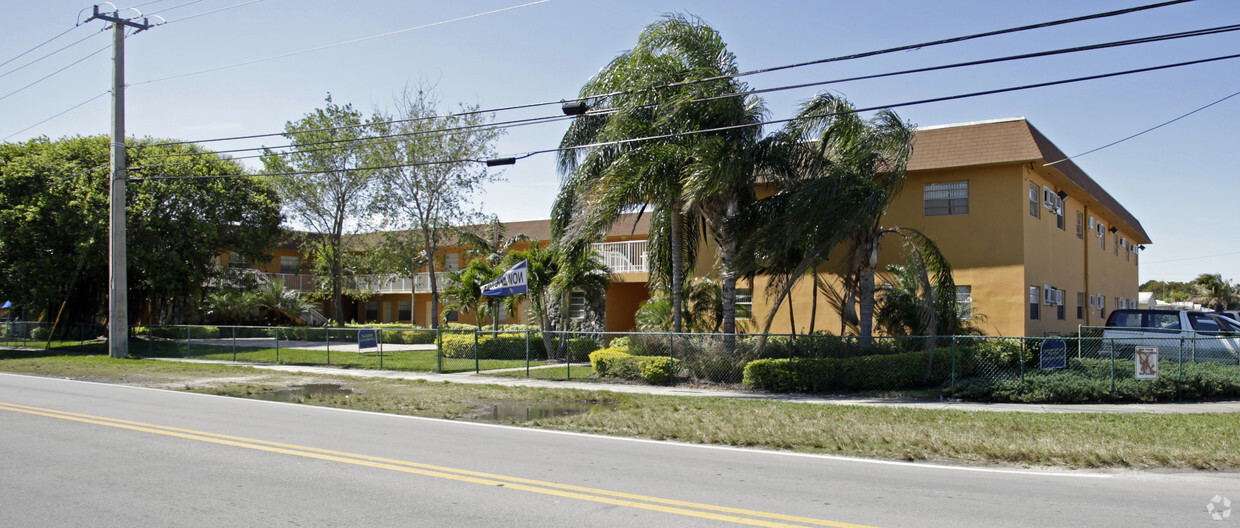 Building Photo - Homestead Village Apartments