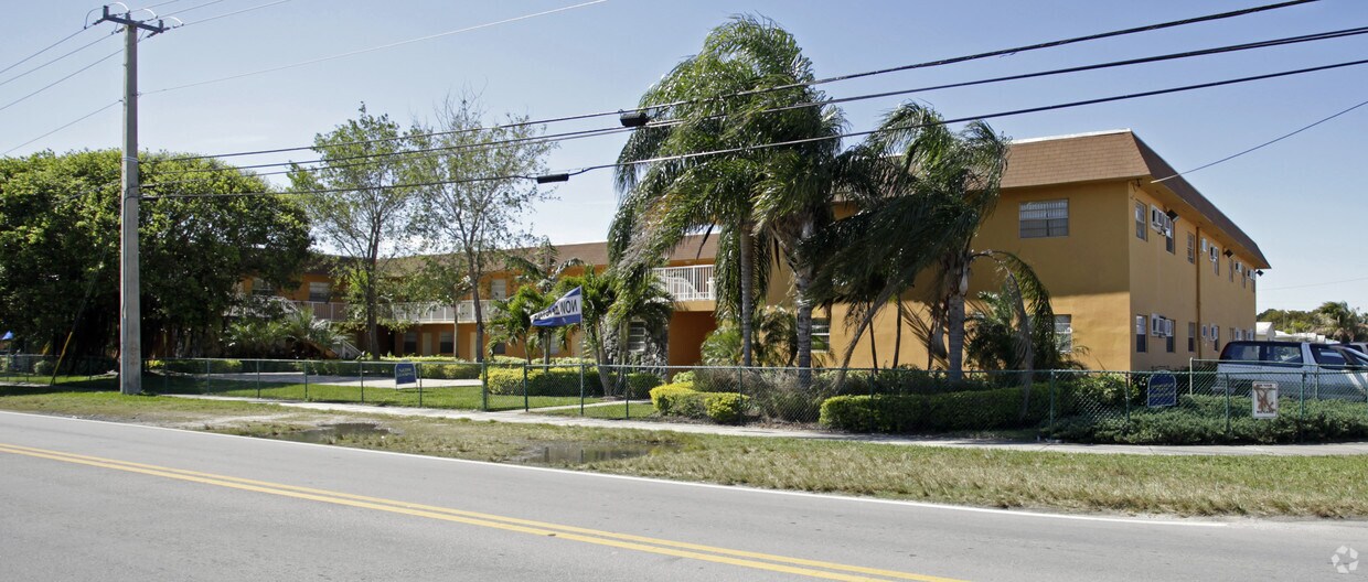 Foto del edificio - Homestead Village Apartments