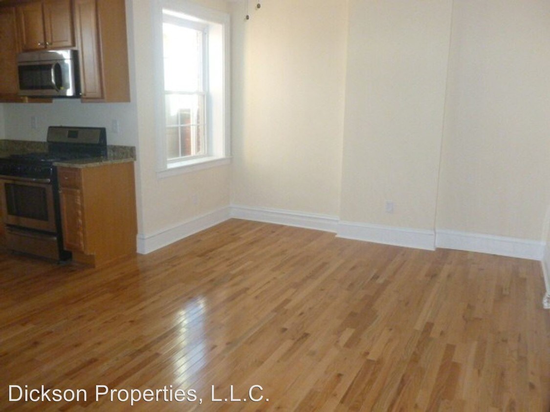 Building Photo - 3126 Stuart Ave