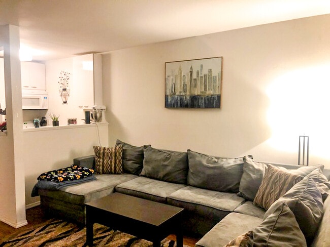 Living Room - 1089 River Rd