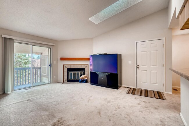 Building Photo - 7830 W 87th Dr