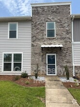 Building Photo - 5033 Peach Dr