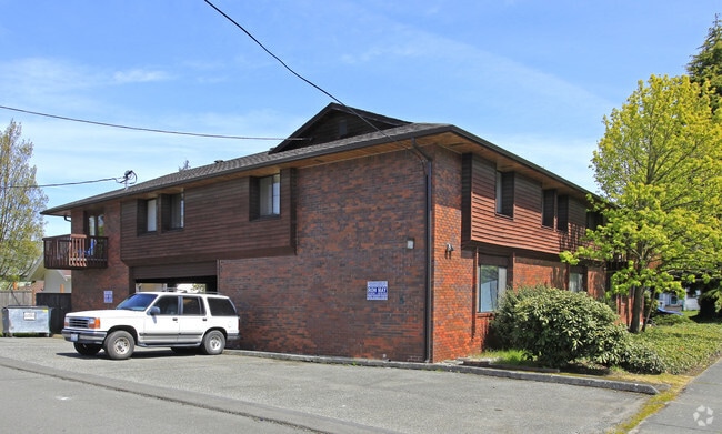 Primary Photo - Swansea Condominium