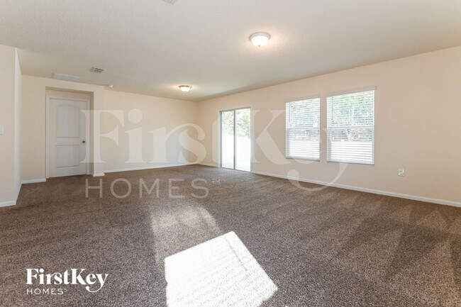Foto del edificio - 12055 Sea Grove Pl